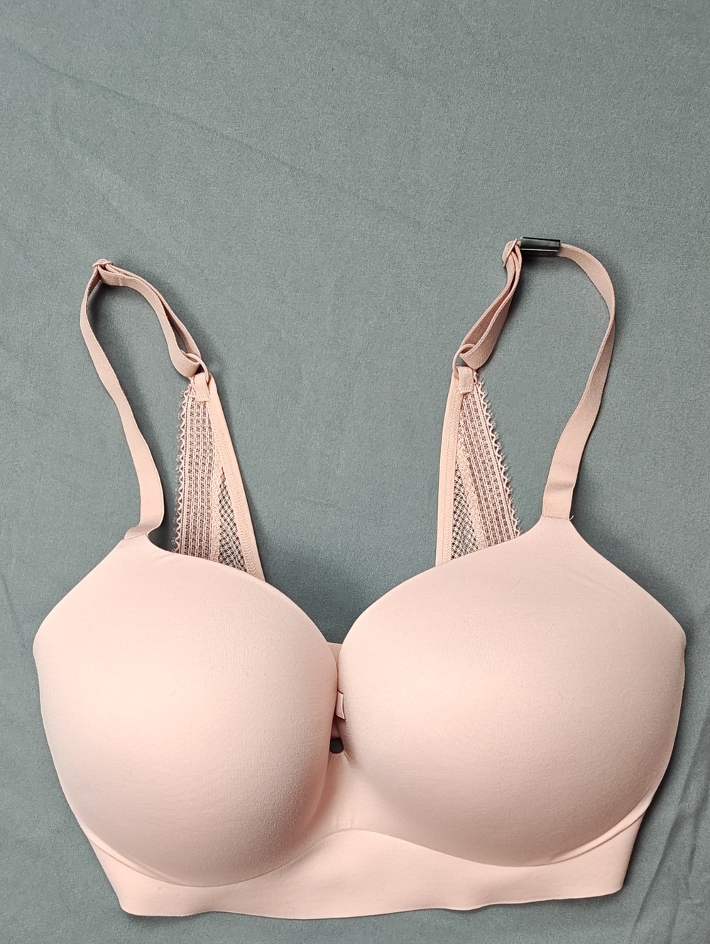 Victoria's Secret Incredible Blush Padded No Wire Bra Size 34DDD